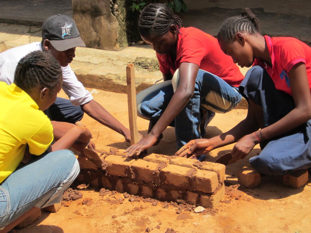 Programme de Soutien au Secteur de l'Enseignement Technique et la Formation Professionnelle (ETFP) dans le Bassin d'Emploi de Mbuji Mayi (EDUKOR)