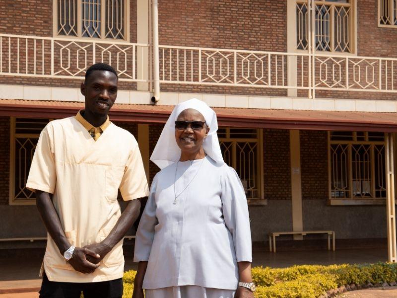 La digitalisation au service des soins de santé - Visite du Centre Sainte Thérèse (Burundi)