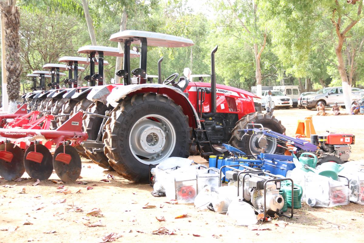 Enabel au Bénin accompagne la politique de  mécanisation agricole du Gouvernement du Bénin