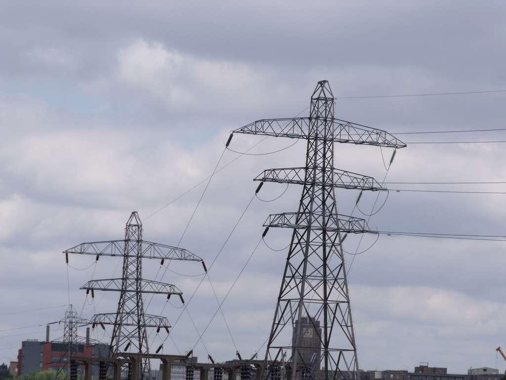 L'accès limité à l'énergie et à la télécommunication bloque le développement de l'entrepreneuriat au centre-Est