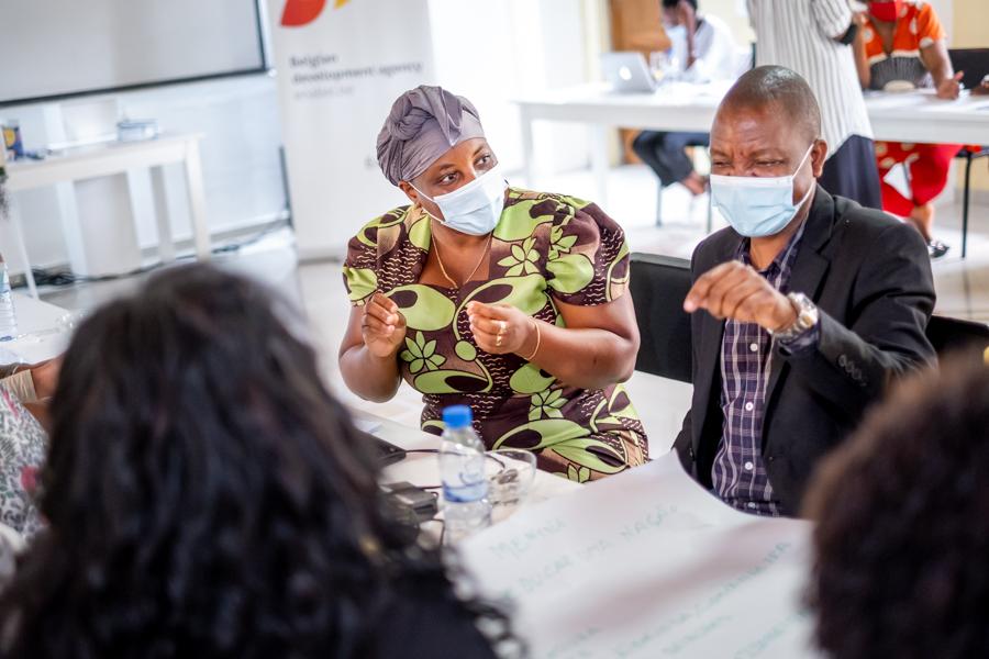 Support to gender mainstreaming in the promotion of sustainable access to energy in Mozambique: a training-of-trainers approach