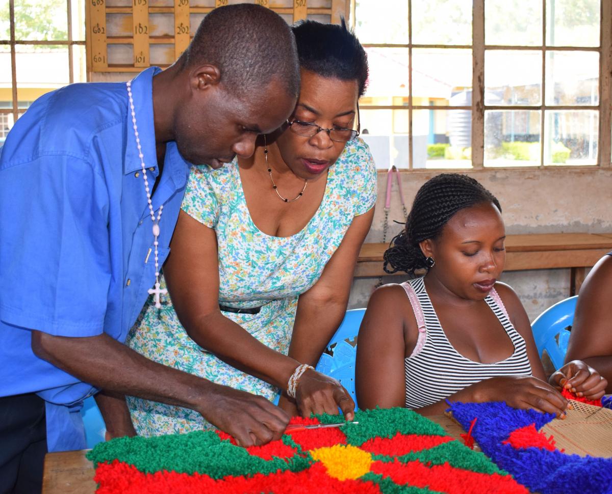 Next-level tailoring thanks to the Skills Development Fund  