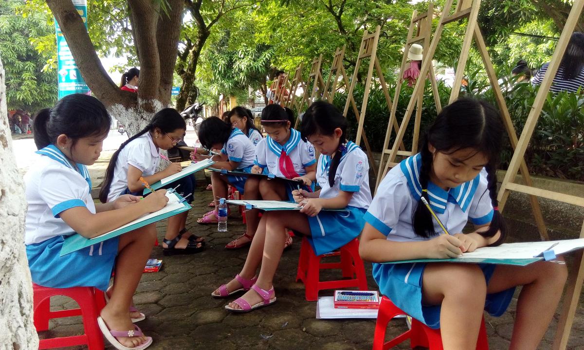 Students in Ha Tinh city joined drawing contest: “Ha Tinh –My city”